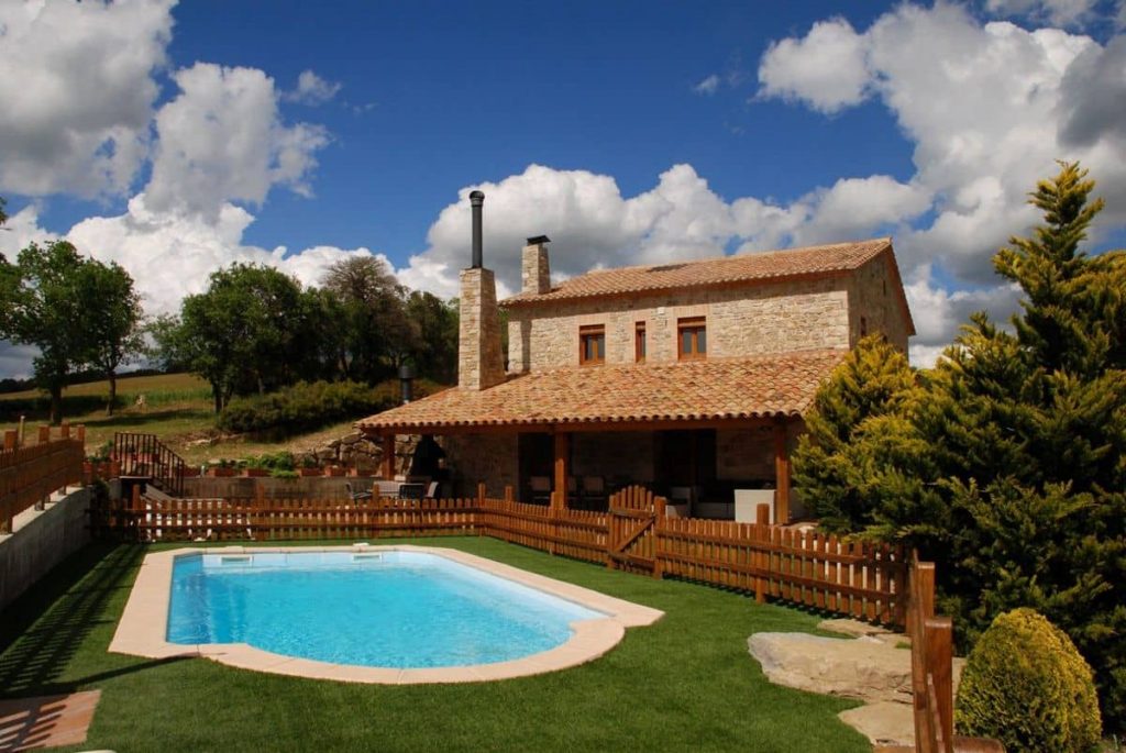 Casa rural con piscina en la provincia de Cuenca