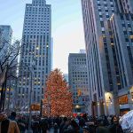 Actividades y lugares para visitar durante la temporada navideña en la ciudad de Nueva York.